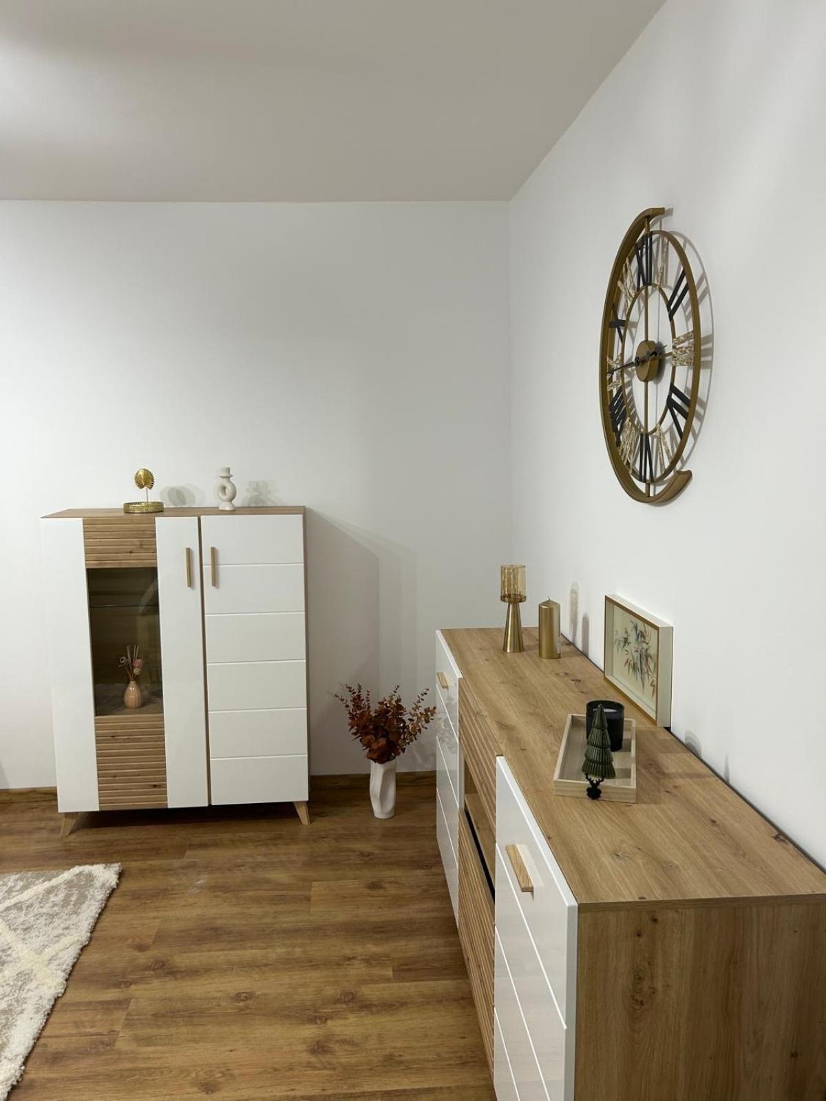 Jasminique Suite Craiova Exteriér fotografie