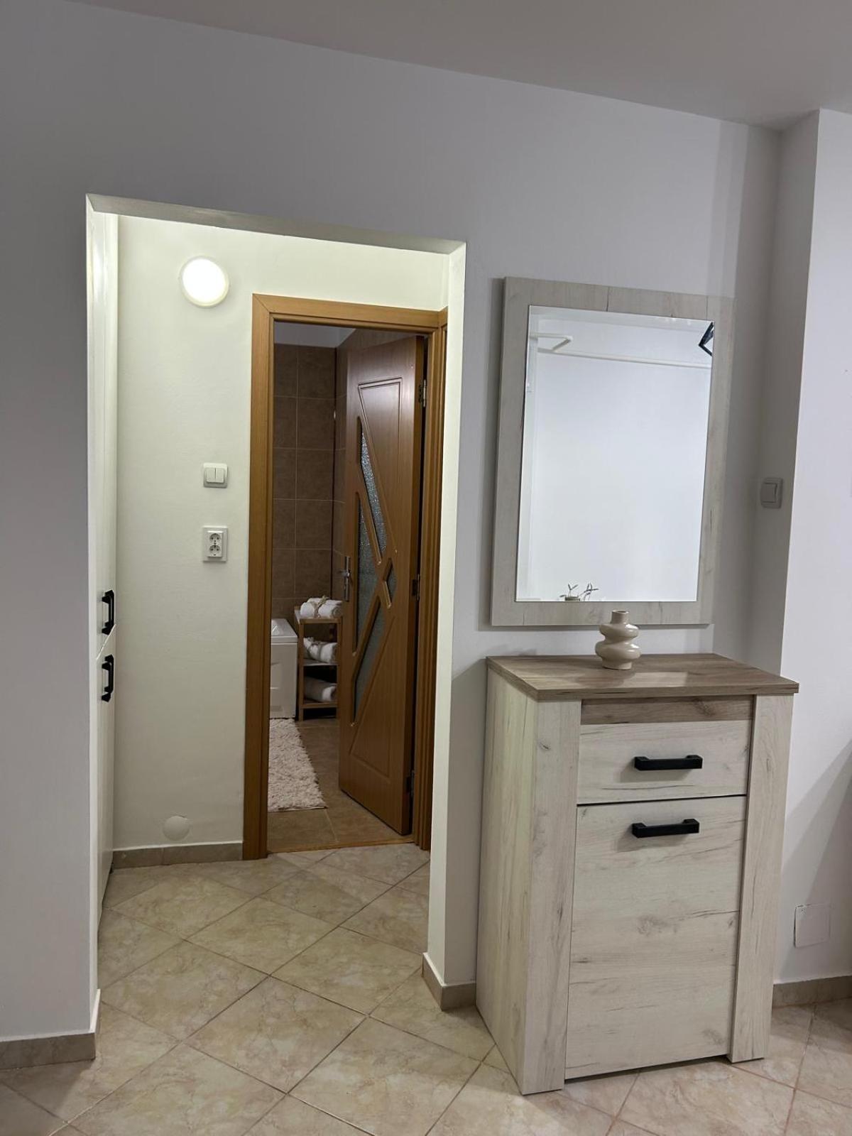 Jasminique Suite Craiova Exteriér fotografie